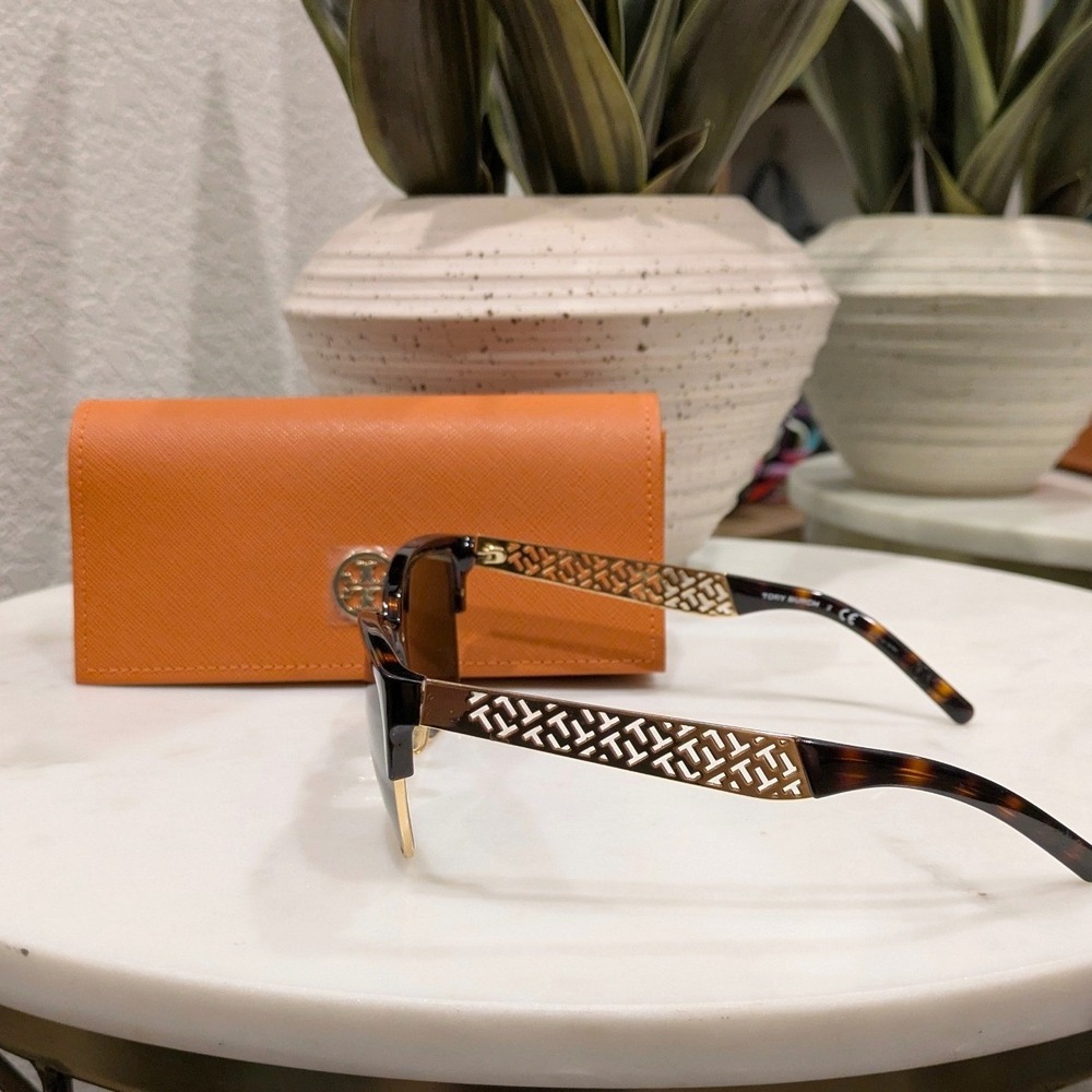 Tory Burch Sunglasses with Case Authentic Tortoise Gold Square Frames TY6032 - Picture 5 of 13